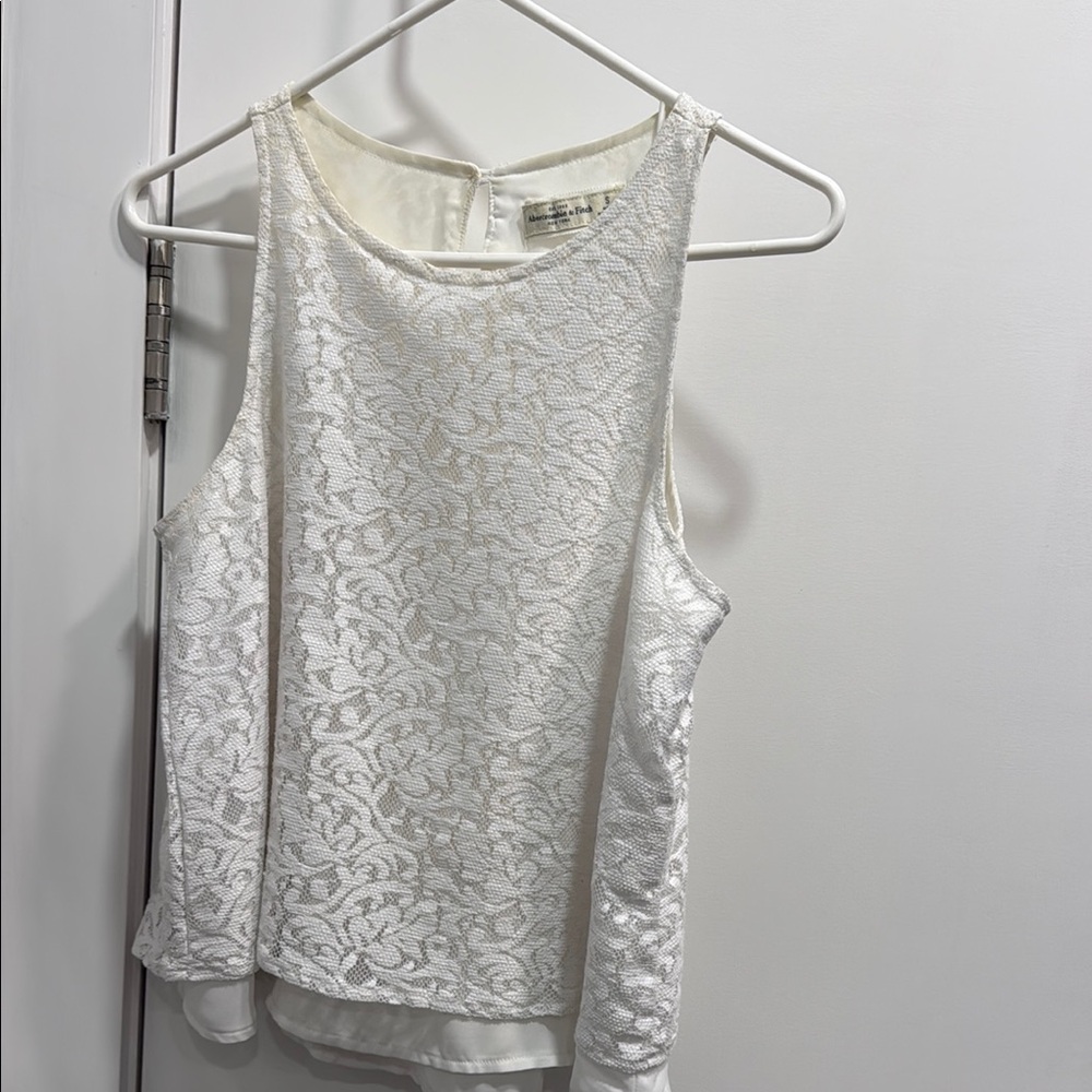 Elegant White Lace Sleeveless Top